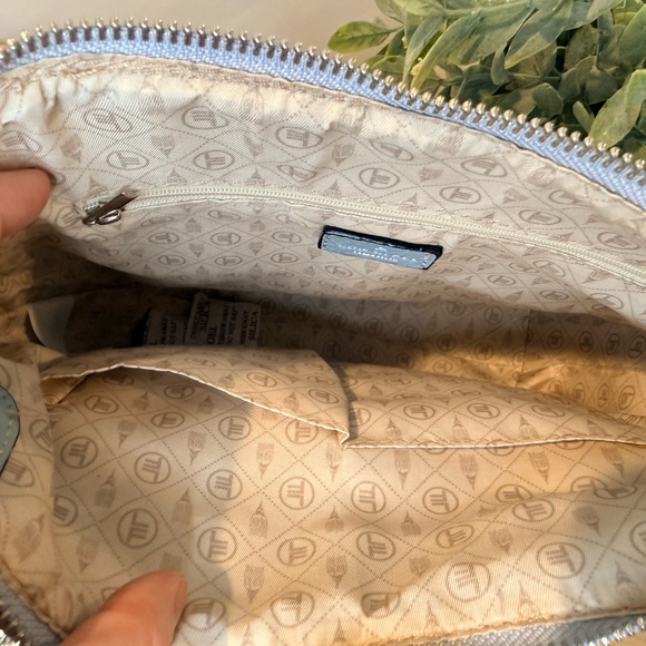 London Fog Janice Denim Blue Multi Pocket Crossbody NWT 100th Anniv - Picture 5 of 9